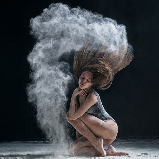 dynamic-dancer-photography-portraits-alexander-yakovlev-7. [downloaded with 1stBrowser]